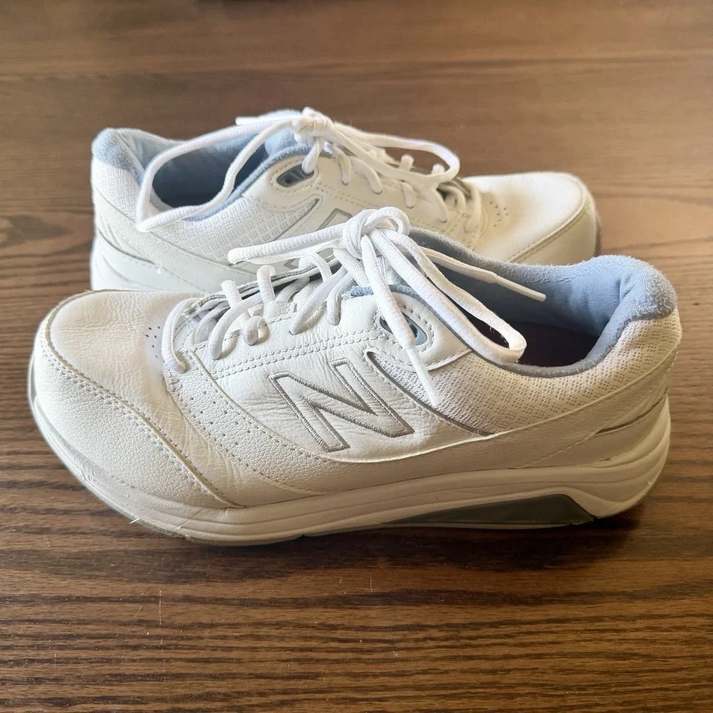 New Balance 928v3 Womens White Blue Leather Walking Shoes WW928WB3 Size 8.5
